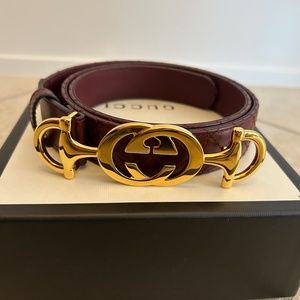 GUCCI Burgundy Smooth Leather Zumi Slim Belt